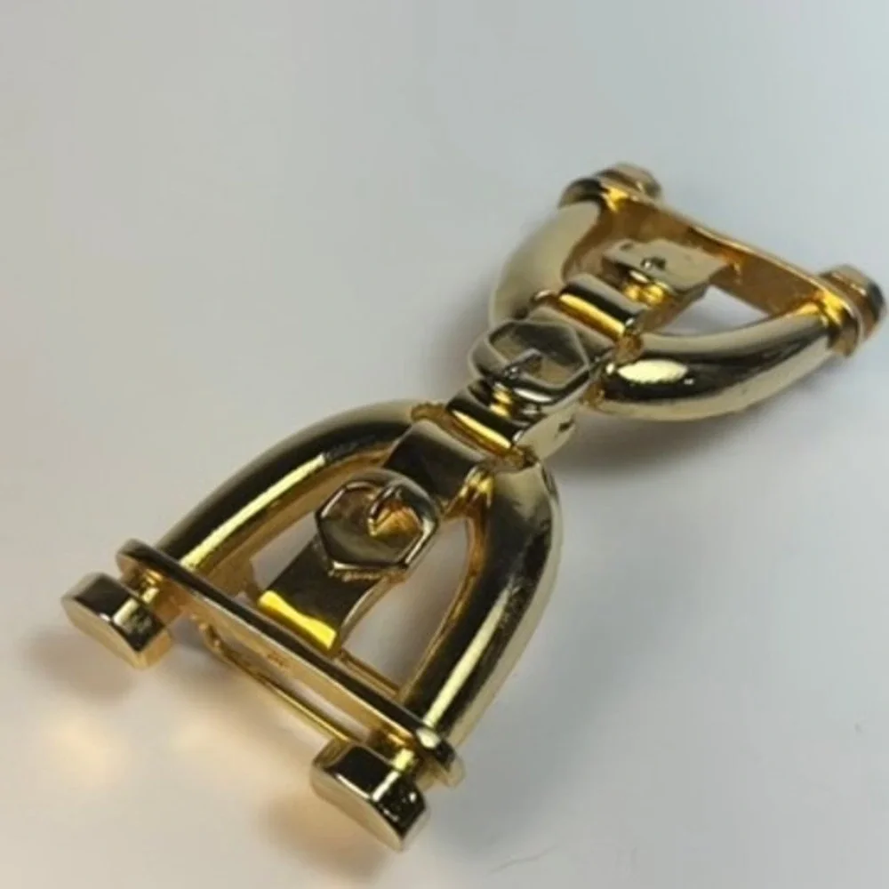 Belt Buckle Vintage Interlocking Horseshoe Gold Tone Statement Mimi di N‎ Signed